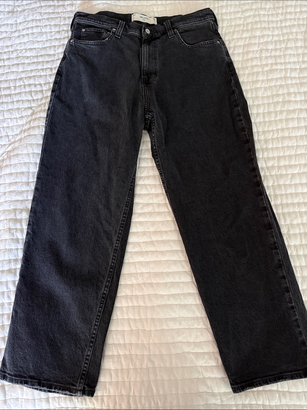 Hollister Men's Washed Black Straight-Leg Jeans